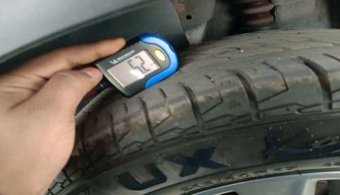 2022 KIA SELTOS HTX IVT 1.5 PETROL, Petrol, Automatic, 40,672 km, tyre