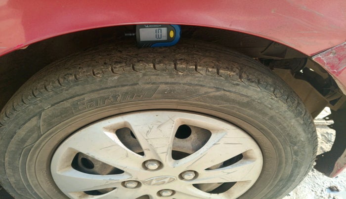 2011 Hyundai i10 MAGNA 1.2, Petrol, Manual, 79,217 km, tyre