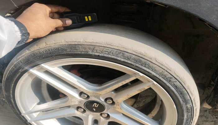 2018 Maruti Alto K10 VXI, Petrol, Manual, 97,228 km, tyre