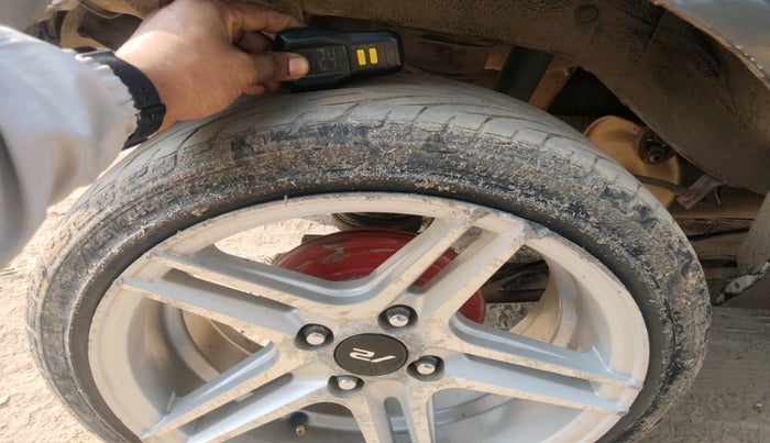 2018 Maruti Alto K10 VXI, Petrol, Manual, 97,228 km, tyre