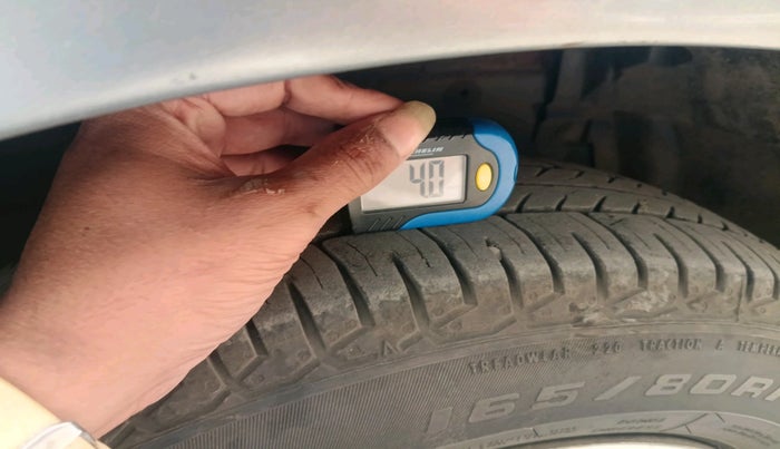 2014 Maruti Swift Dzire VXI, Petrol, Manual, 41,500 km, tyre