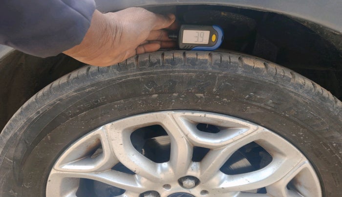 2015 Ford Ecosport TITANIUM 1.5L DIESEL, Diesel, Manual, 85,037 km, tyre