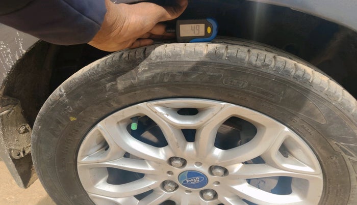 2015 Ford Ecosport TITANIUM 1.5L DIESEL, Diesel, Manual, 85,037 km, tyre