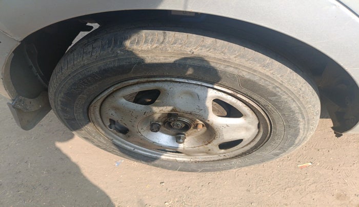 2011 Chevrolet Beat PS DIESEL, Diesel, Manual, 1,65,337 km, tyre