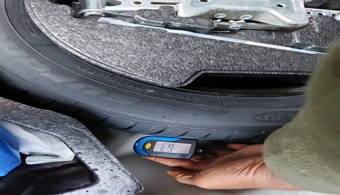 2022 Maruti Ciaz ZETA 1.5 SHVS MT PETROL, Petrol, Manual, 8,074 km, tyre