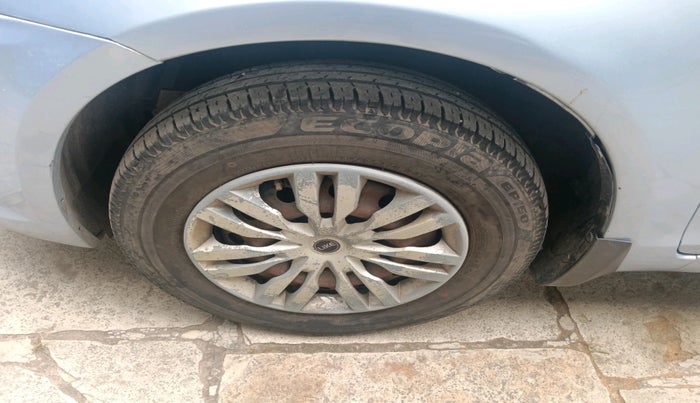 2015 Maruti Swift Dzire VDI ABS, Diesel, Manual, 83,357 km, tyre