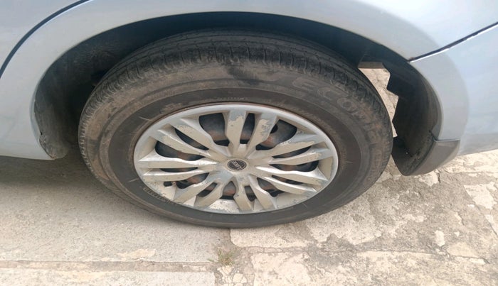 2015 Maruti Swift Dzire VDI ABS, Diesel, Manual, 83,357 km, tyre