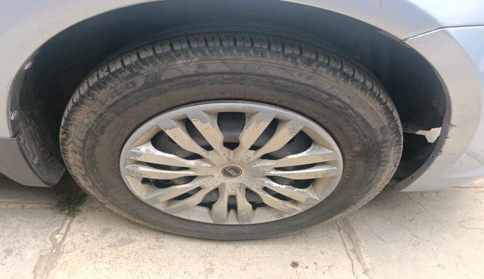 2015 Maruti Swift Dzire VDI ABS, Diesel, Manual, 83,357 km, tyre