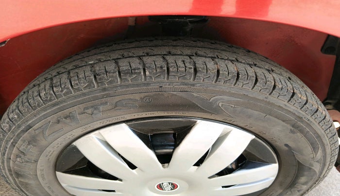 2018 Maruti Alto 800 VXI, Petrol, Manual, 76,013 km, tyre