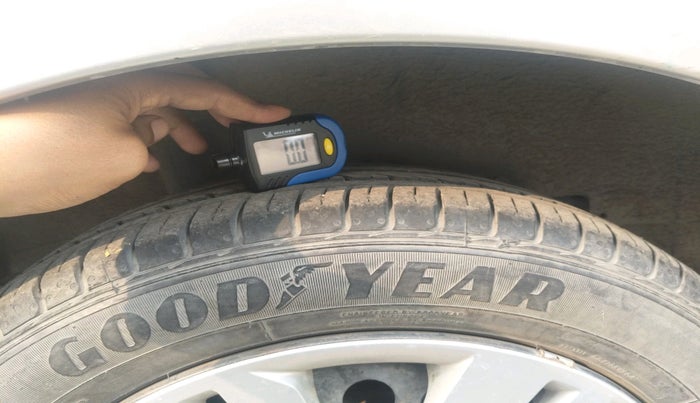 2014 Honda City 1.5L I-VTEC SV, Petrol, Manual, 41,320 km, tyre