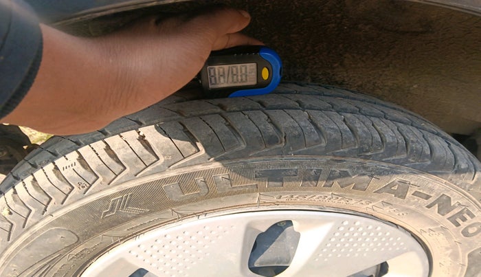 2023 Maruti Alto K10 VXI AMT, Petrol, Automatic, 8,359 km, tyre