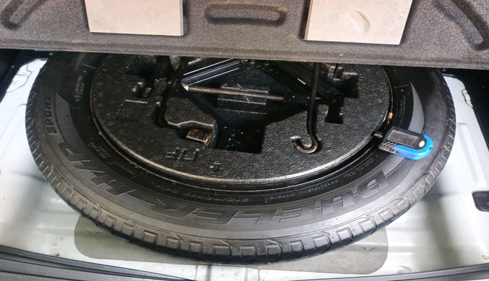 2018 Hyundai Creta SX PLUS AT 1.6 DIESEL, Diesel, Automatic, 97,617 km, tyre