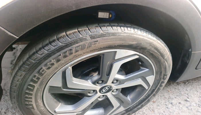 2018 Hyundai Creta SX PLUS AT 1.6 DIESEL, Diesel, Automatic, 97,617 km, tyre