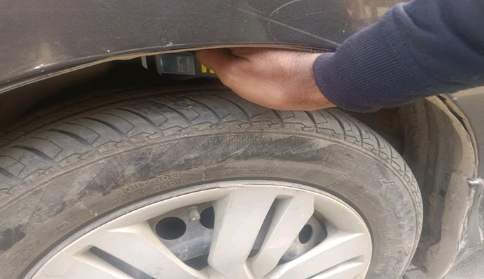 2014 Honda City 1.5L I-DTEC V, Diesel, Manual, 1,94,057 km, tyre