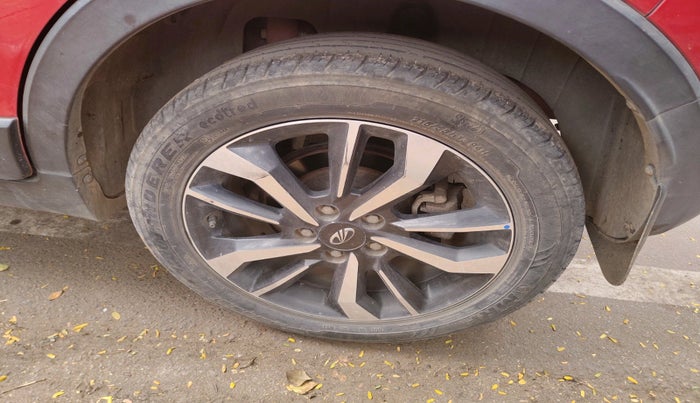 2019 Mahindra XUV300 W8 (O) 1.2 PETROL, Petrol, Manual, 29,291 km, tyre