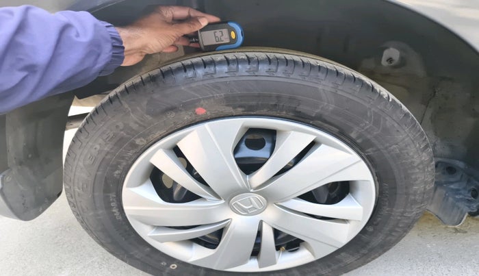 2022 Honda Amaze 1.2L I-VTEC S, Petrol, Manual, 8,251 km, tyre