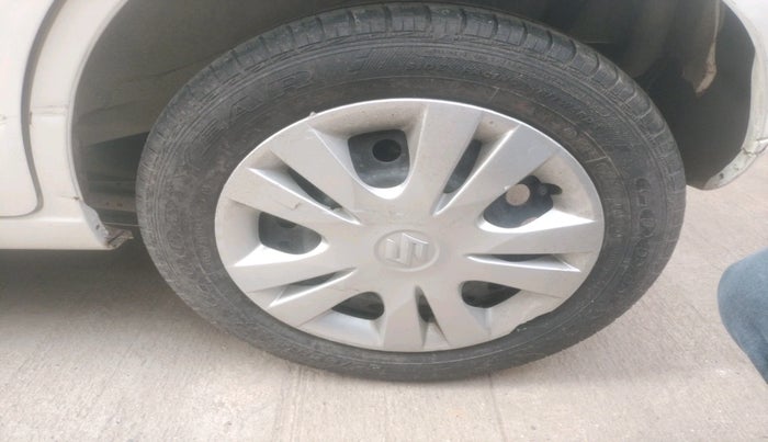 2016 Maruti Wagon R 1.0 VXI, Petrol, Manual, 66,004 km, tyre