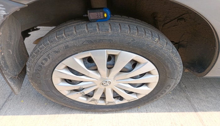 2013 Toyota Etios Liva G, Petrol, Manual, 43,948 km, tyre