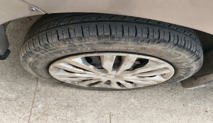 2010 Maruti Wagon R 1.0 VXI, Petrol, Manual, 90,416 km, tyre