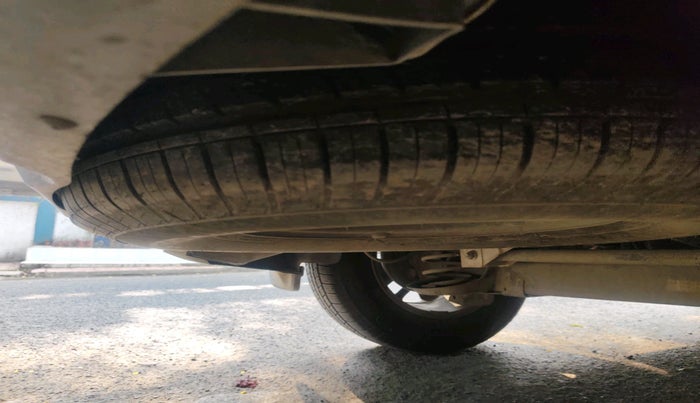 2021 Tata Harrier XZA PLUS 2.0L, Diesel, Automatic, 70,728 km, tyre