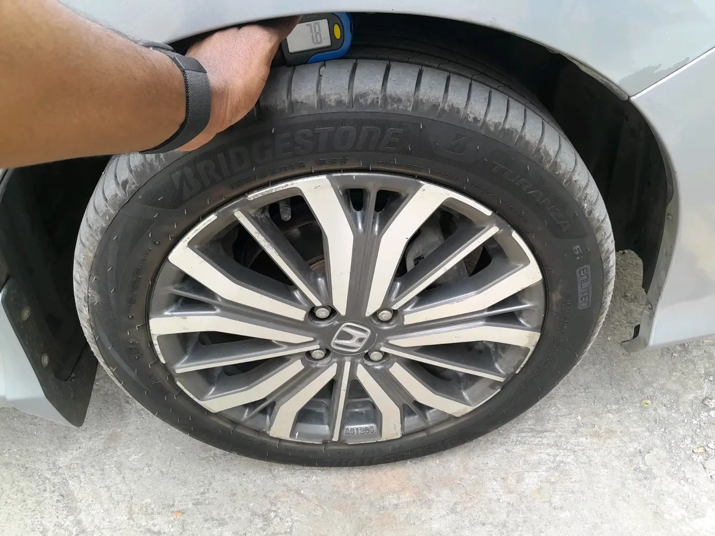 2019 Honda City 1.5L I-VTEC ZX, Petrol, Manual, 1,03,590 km, tyre
