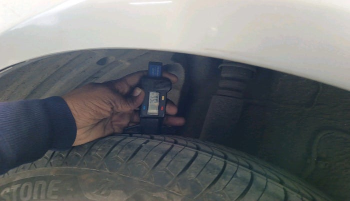 2020 Tata ALTROZ XE PETROL, Petrol, Manual, 1,10,610 km, tyre