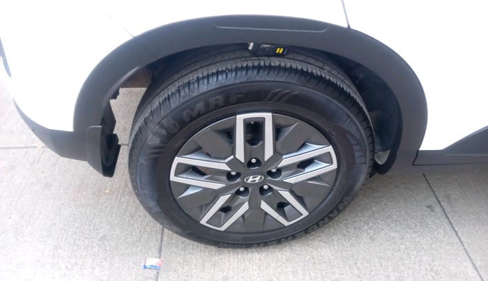 2024 Hyundai VENUE S (O) 1.0 Turbo Petrol DCT, Petrol, Automatic, 18,746 km, tyre