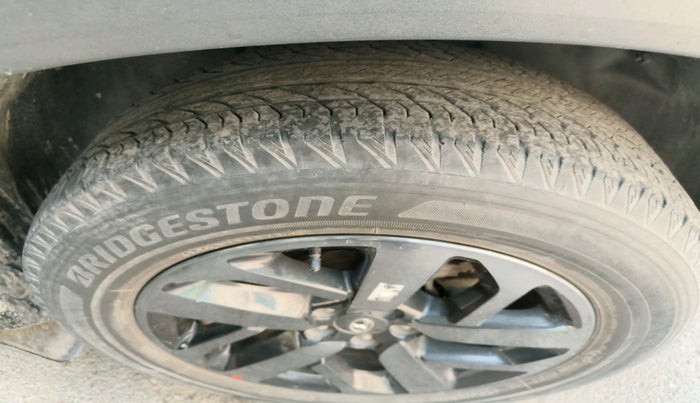 2021 Tata Safari XZ PLUS 6 S, Diesel, Manual, 40,421 km, tyre