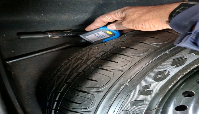 2017 Jeep Compass LONGITUDE (O) 2.0 DIESEL, Diesel, Manual, 71,331 km, tyre