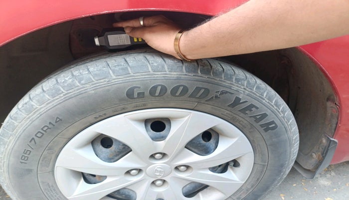 2017 Hyundai Elite i20 MAGNA EXECUTIVE 1.2, Petrol, Manual, 34,498 km, tyre