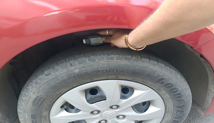 2017 Hyundai Elite i20 MAGNA EXECUTIVE 1.2, Petrol, Manual, 34,498 km, tyre