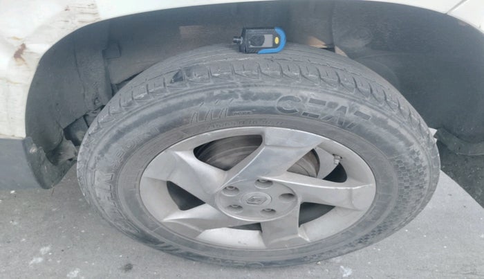 2013 Renault Duster 110 PS RXZ DIESEL (OPT), Diesel, Manual, 1,12,199 km, tyre