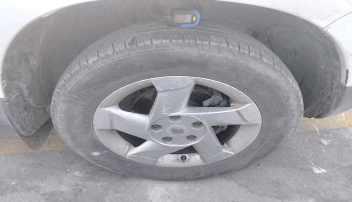 2013 Renault Duster 110 PS RXZ DIESEL (OPT), Diesel, Manual, 1,12,199 km, tyre