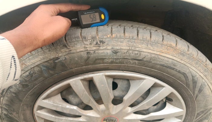 2015 Maruti Swift Dzire VDI, Diesel, Manual, 92,676 km, tyre