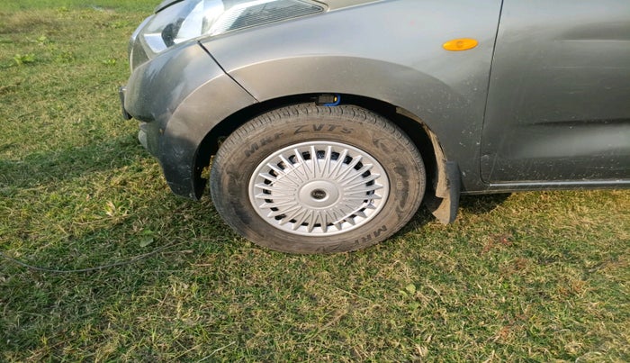 2018 Datsun Redi Go A, Petrol, Manual, 40,000 km, tyre