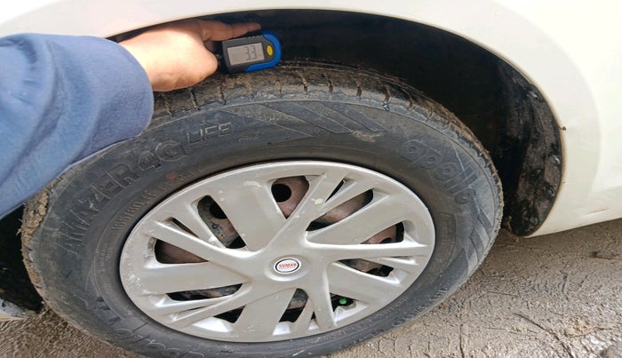 2014 Maruti Swift Dzire VDI, Diesel, Manual, 2,09,518 km, tyre