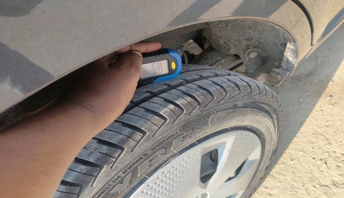 2024 Maruti Alto K10 VXI PLUS, Petrol, Manual, 2,296 km, tyre