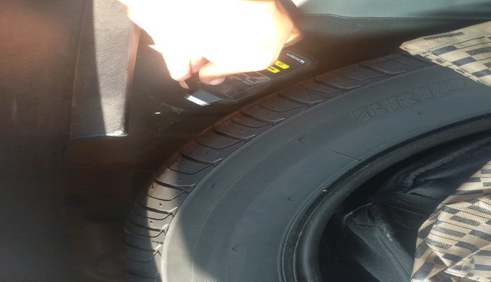 2023 Tata NEXON XM PLUS SUNROOF PETROL, Petrol, Manual, 25,164 km, tyre