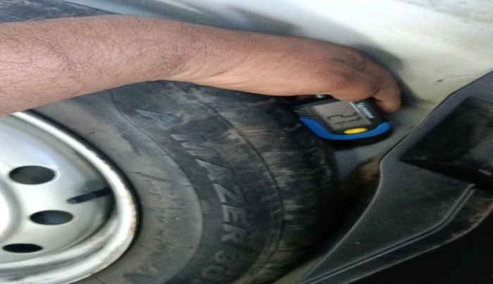 2018 Maruti Swift LXI, Petrol, Manual, 56,967 km, tyre