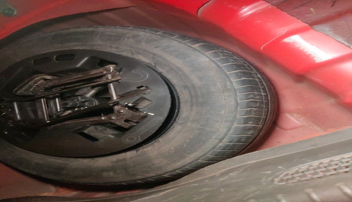 2010 Hyundai i10 SPORTZ 1.2, Petrol, Manual, 84,341 km, tyre