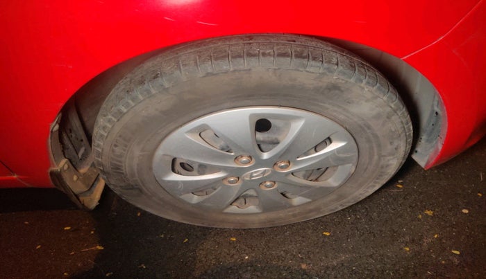 2010 Hyundai i10 SPORTZ 1.2, Petrol, Manual, 84,341 km, tyre