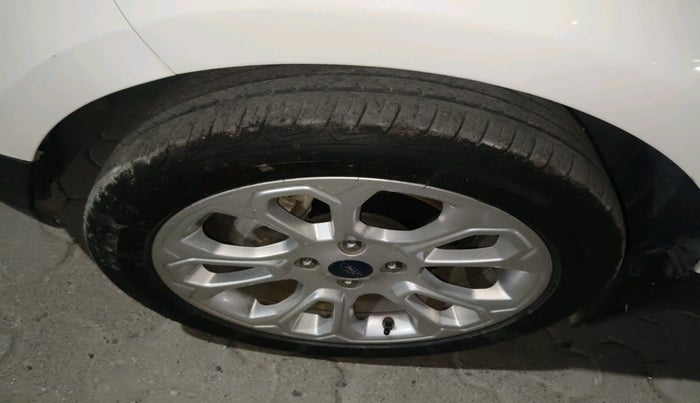 2018 Ford Ecosport TITANIUM + 1.5L DIESEL, Diesel, Manual, 74,560 km, tyre