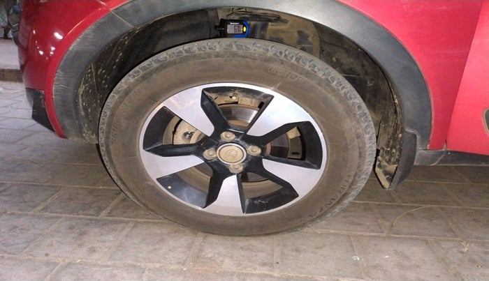 2019 Tata NEXON XZA PLUS PETROL, Petrol, Automatic, 48,747 km, tyre