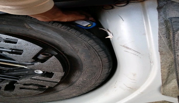 2020 Volkswagen Polo TRENDLINE 1.0L, Petrol, Manual, 57,510 km, tyre