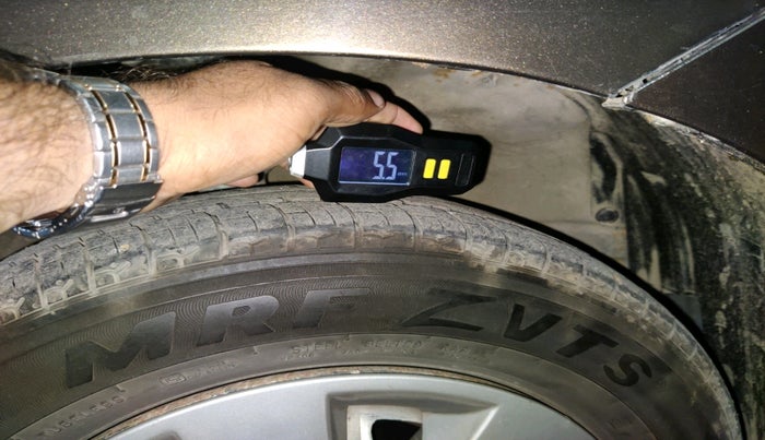 2014 Maruti Wagon R 1.0 LXI CNG, Petrol, Manual, 86,298 km, tyre