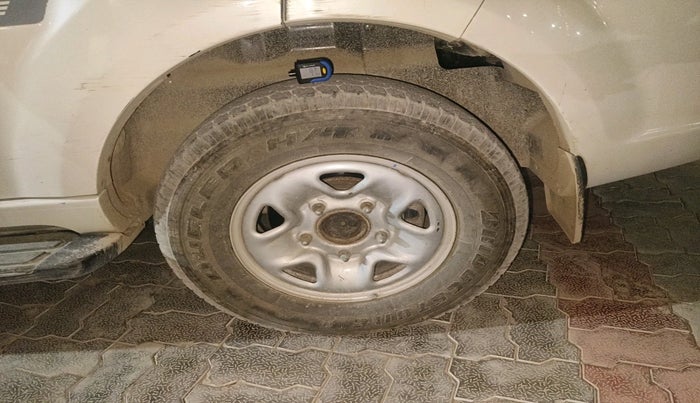 2018 Tata Safari Storme 2.2 VX 4X2, Diesel, Manual, 96,691 km, tyre