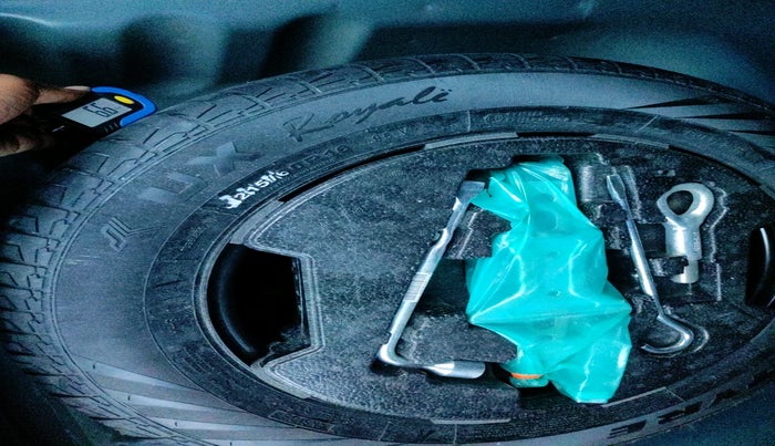 2021 Maruti S Cross ZETA 1.5, Petrol, Manual, 19,989 km, tyre