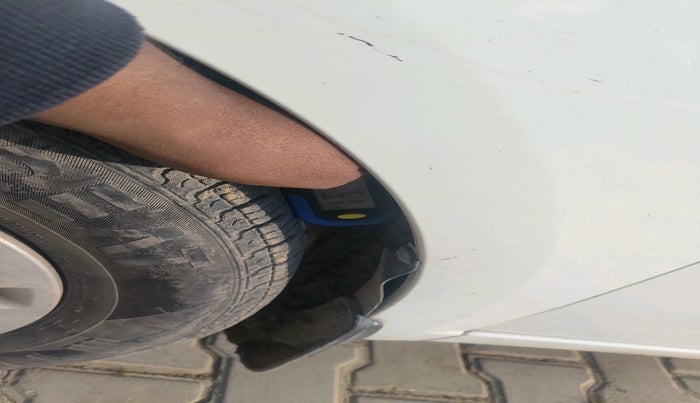 2011 Hyundai i10 MAGNA 1.2, Petrol, Manual, 73,066 km, tyre