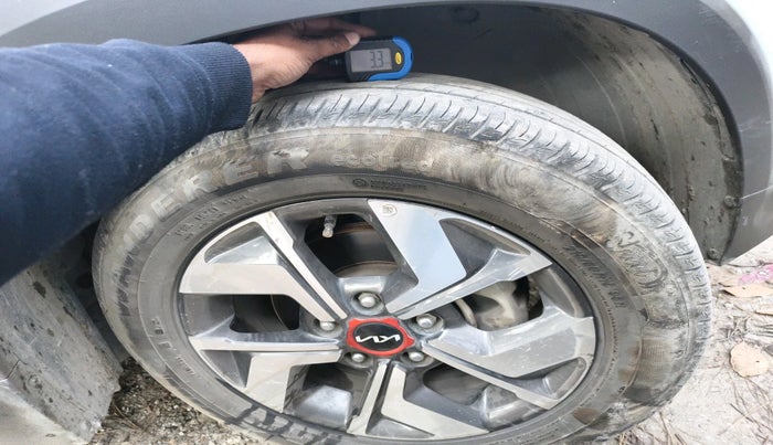 2022 KIA SONET HTX ANNIVERSARY EDITION 1.5, Diesel, Manual, 60,287 km, tyre