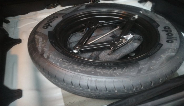 2021 Hyundai Creta SX (O) AT 1.5 DIESEL, Diesel, Automatic, 20,235 km, tyre